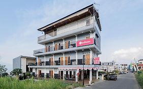 Reddoorz At Omahku Guest House Batu